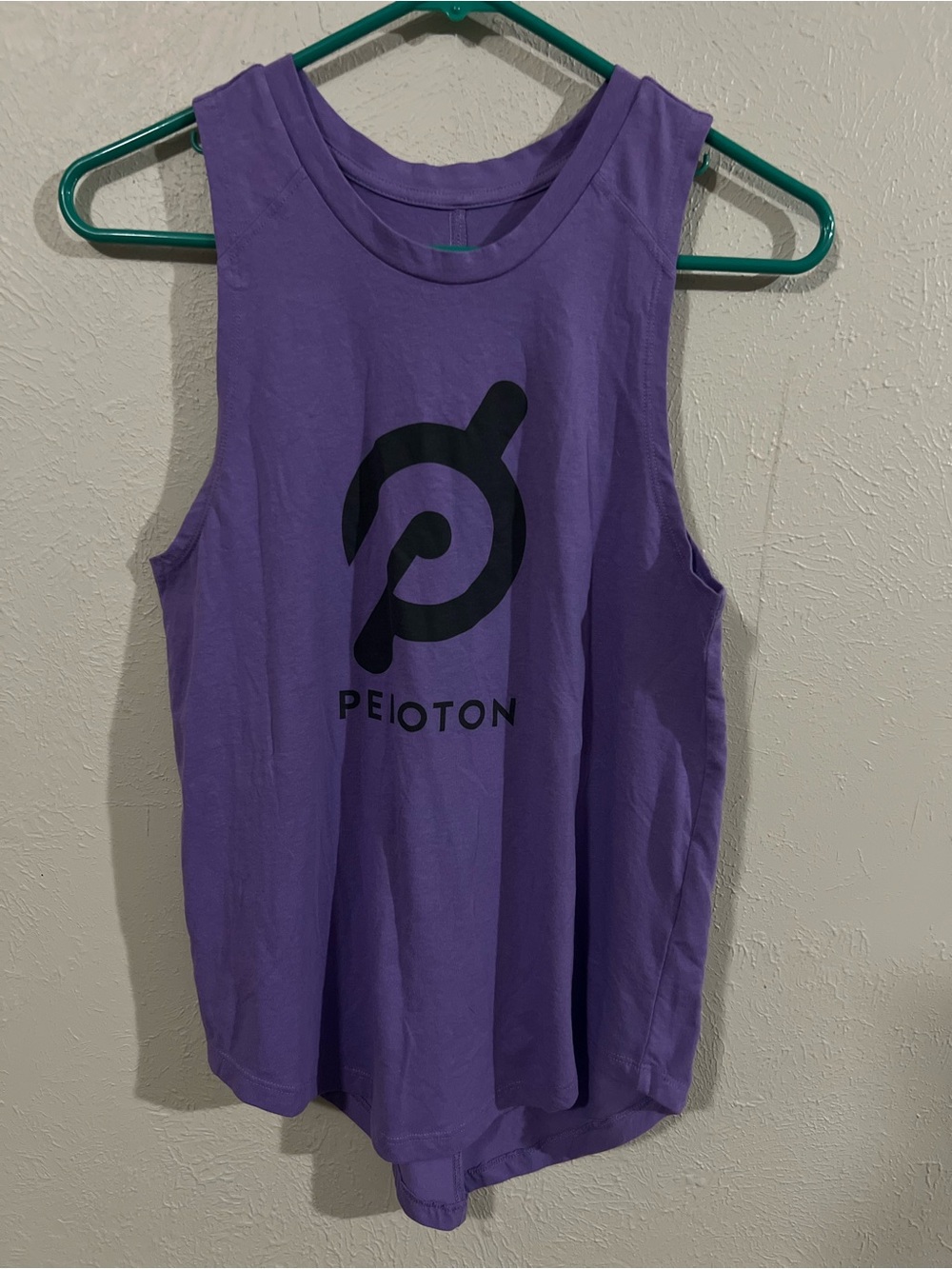 Peloton Women's Purple Logo Muscle Tank size XS